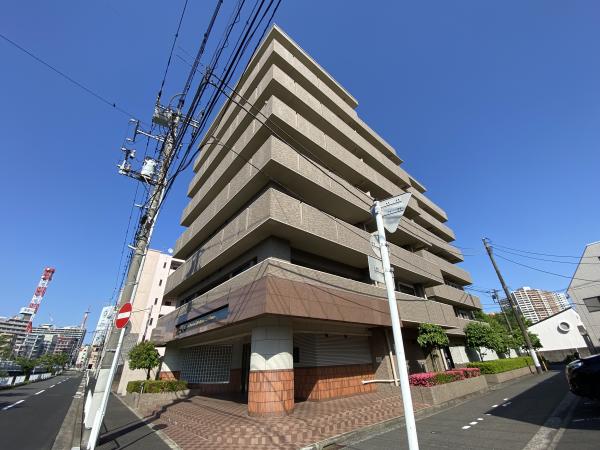 ライオンズマンション横浜岡野公園　外観