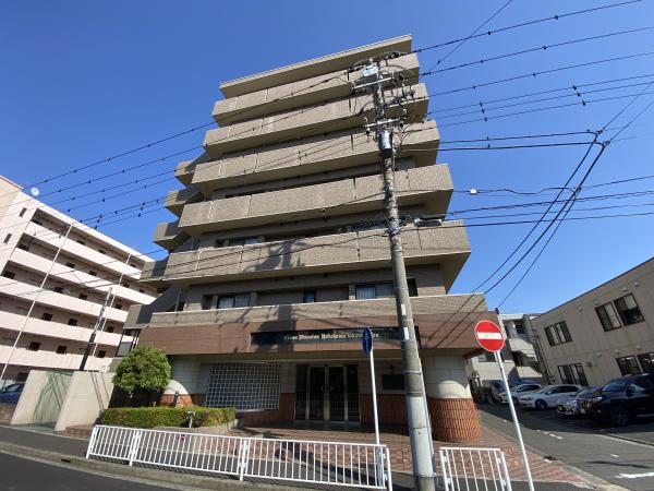 ライオンズマンション横浜岡野公園　外観