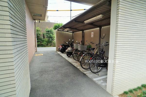 ラフィーナ十三本町　駐輪場