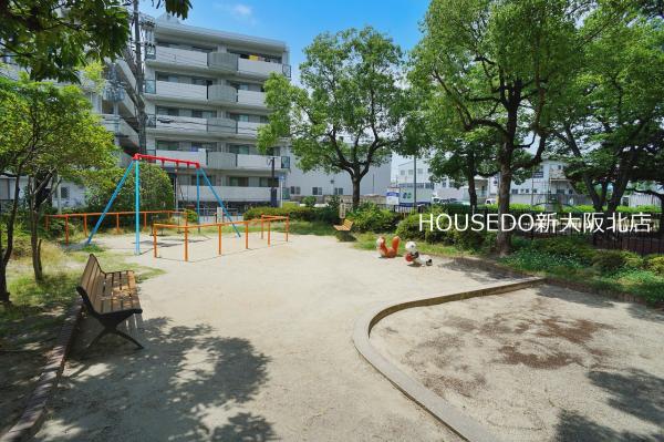 ユニハイム千船１号棟　公園