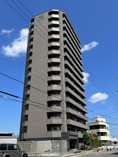 ロイヤルガーデン栗林公園東　外観